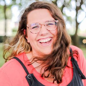 Meet your Posher, Annalee